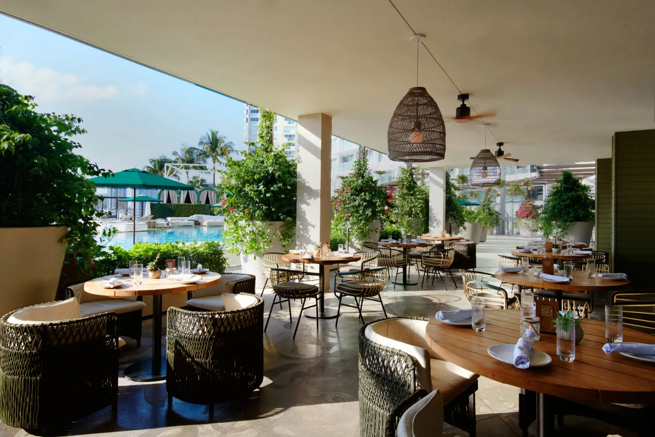 miami-beach-restaurant-baia-beach-club-n9