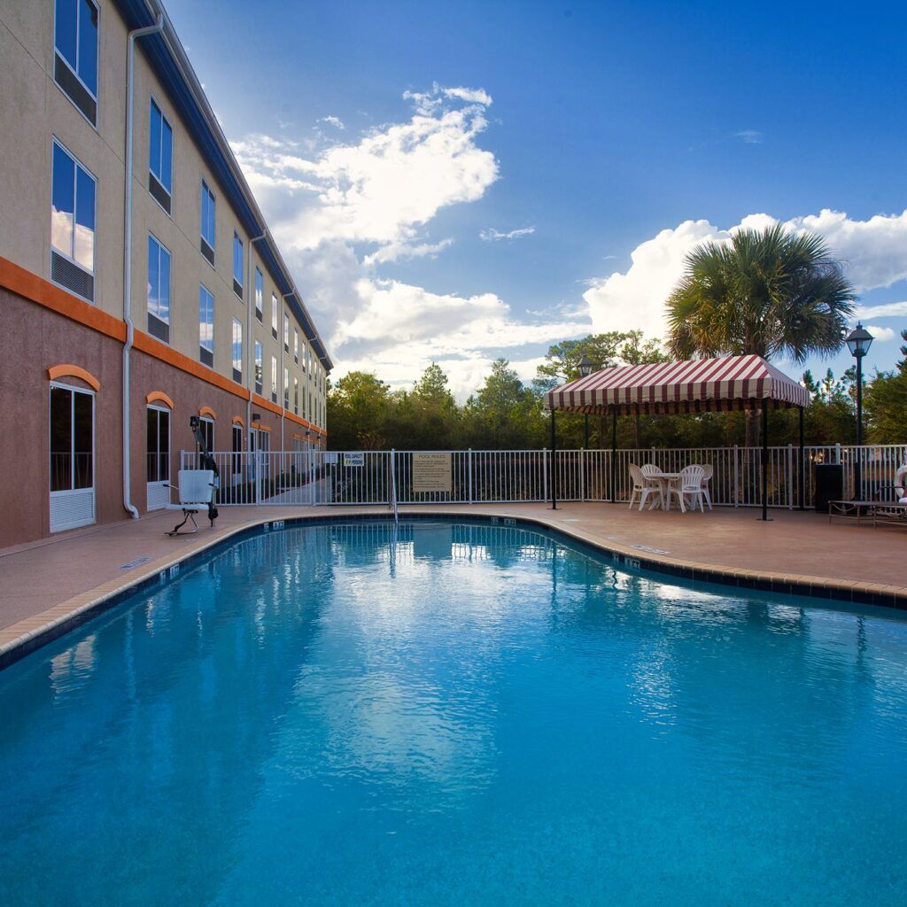 Holiday Inn Express & Suites Inverness-Lecanto