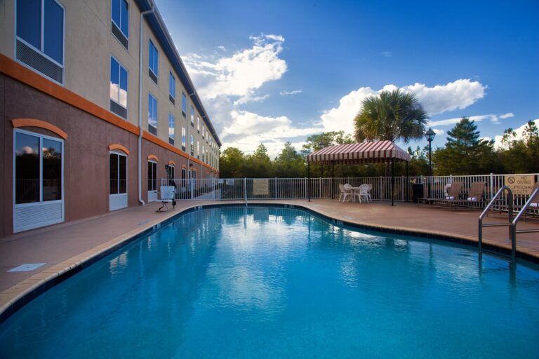 Holiday Inn Express & Suites Inverness-Lecanto
