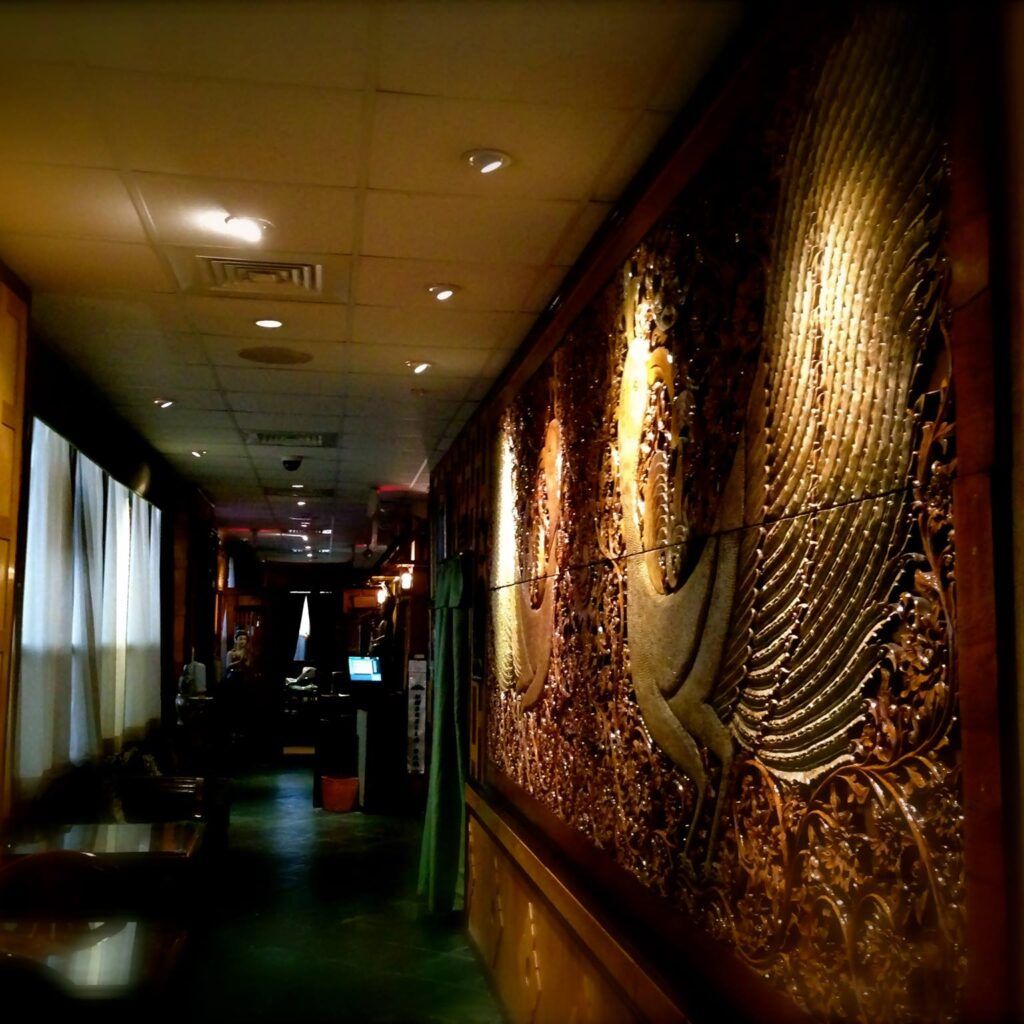 Thai House II Restaurant & Sushi Bar