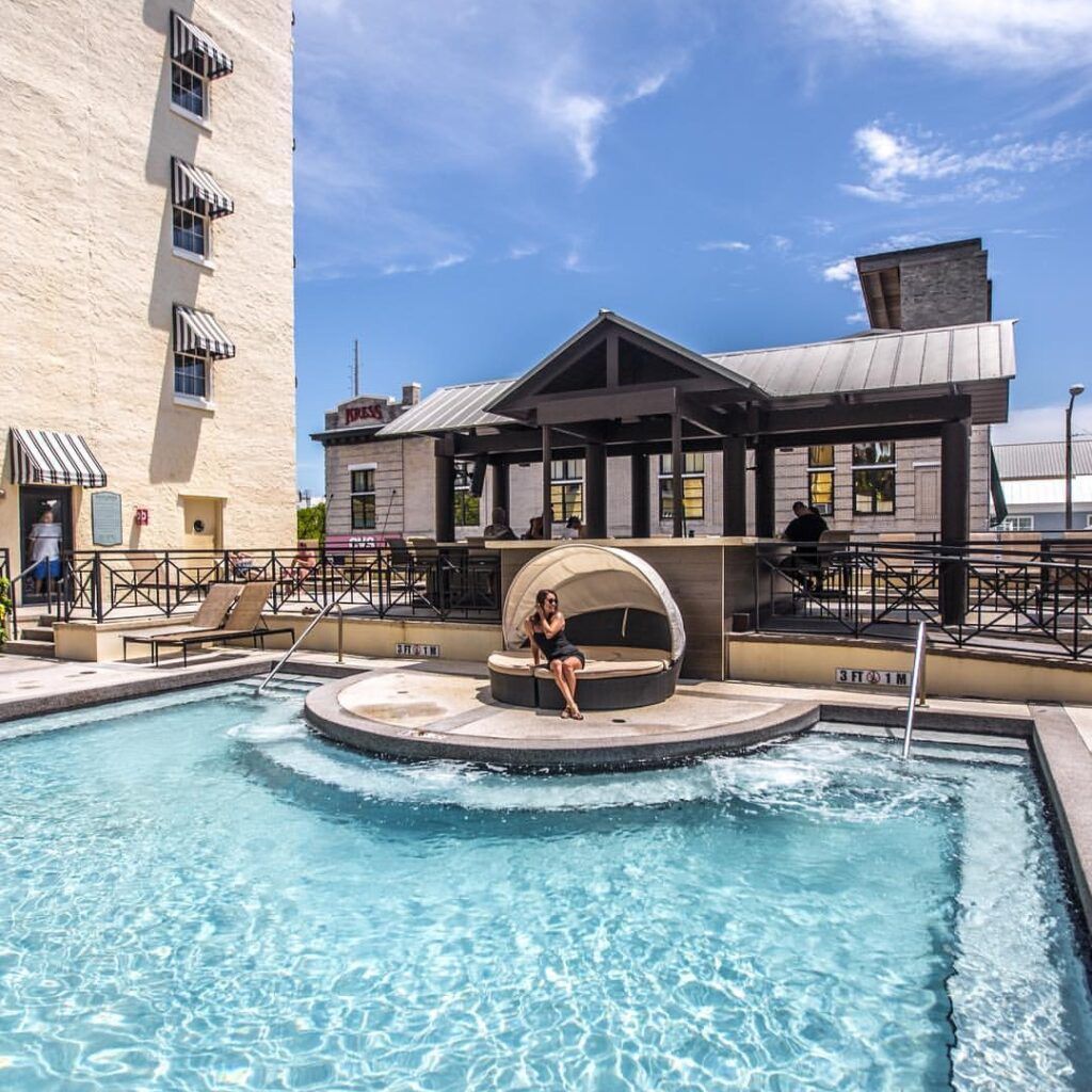 Crowne Plaza Key West-La Concha, an IHG Hotel