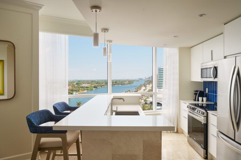 Fontainebleau Miami Beach