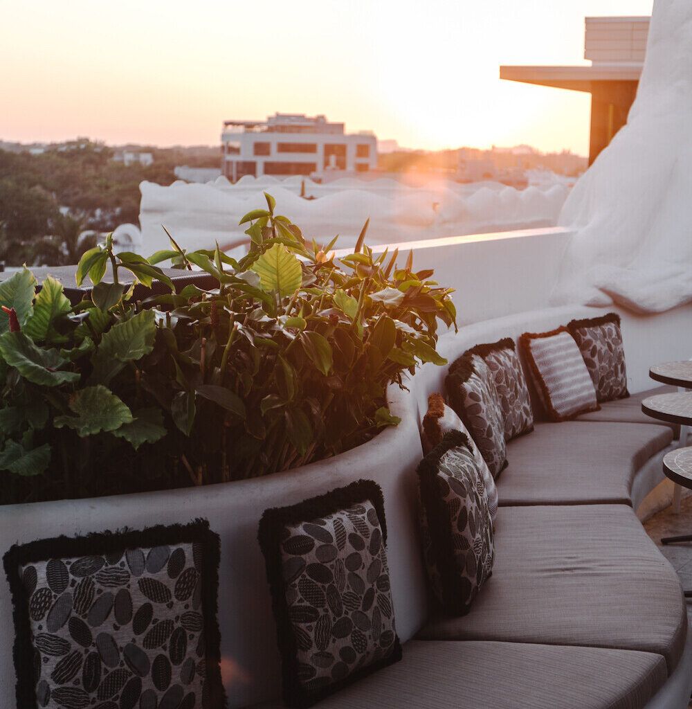 Mayfair House Hotel & Garden