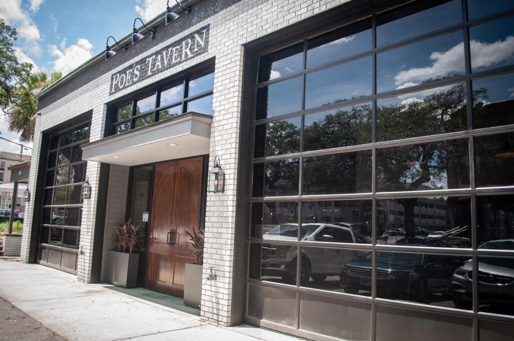 Poe’s Tavern – Savannah