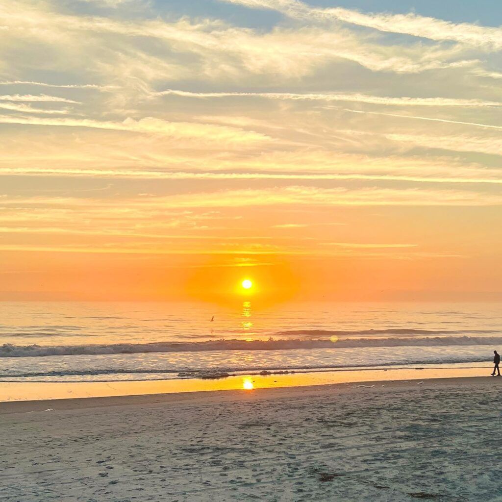 Beach Frames, LLC