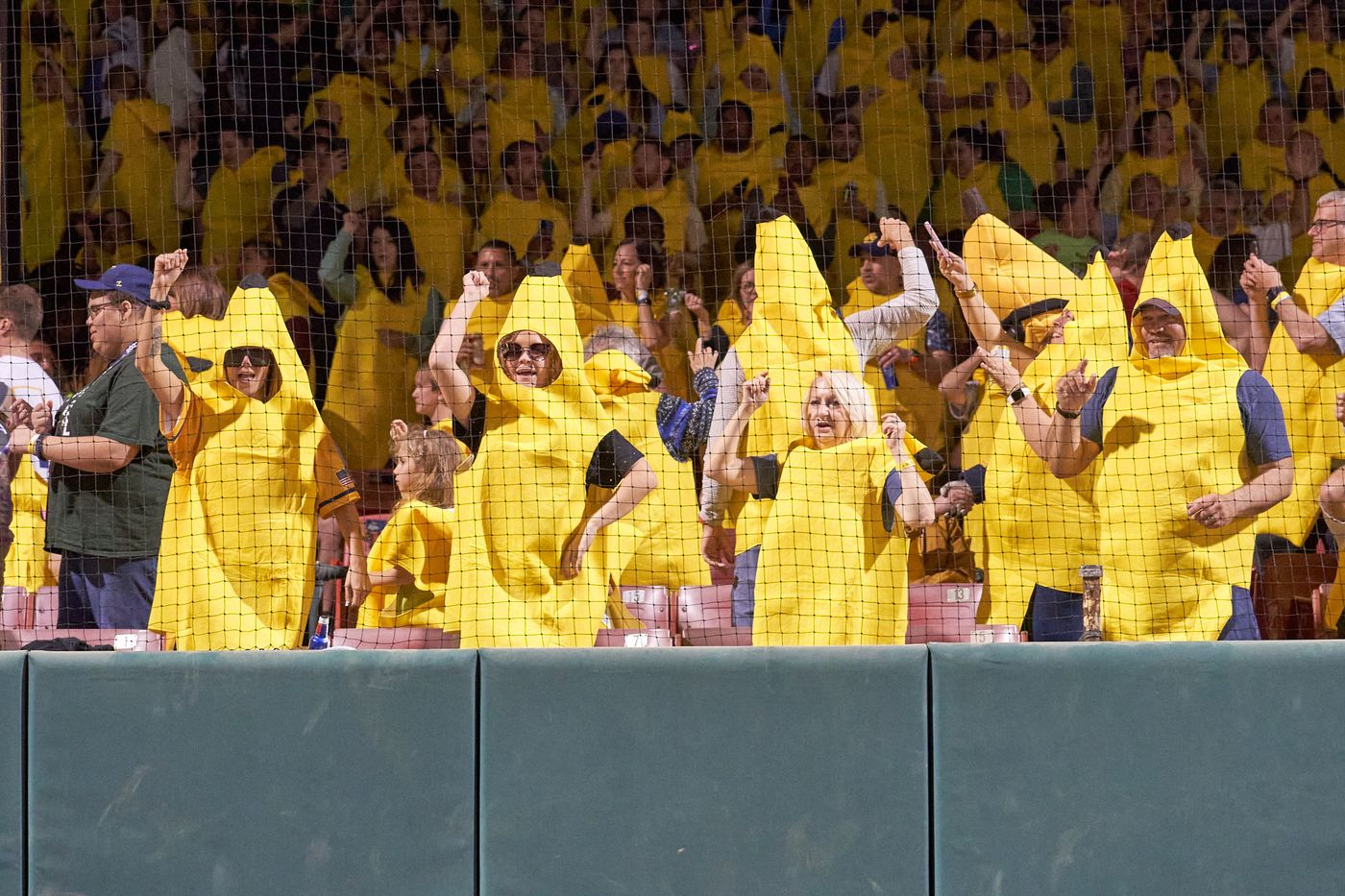 savannahphotodude@gmail.com