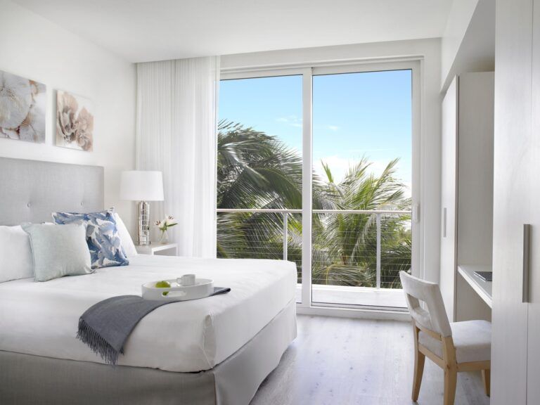 Four Seasons Hotel at The Surf Club, Surfside, Florida