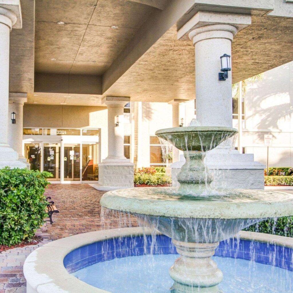 Comfort Suites Weston – Sawgrass Mills South