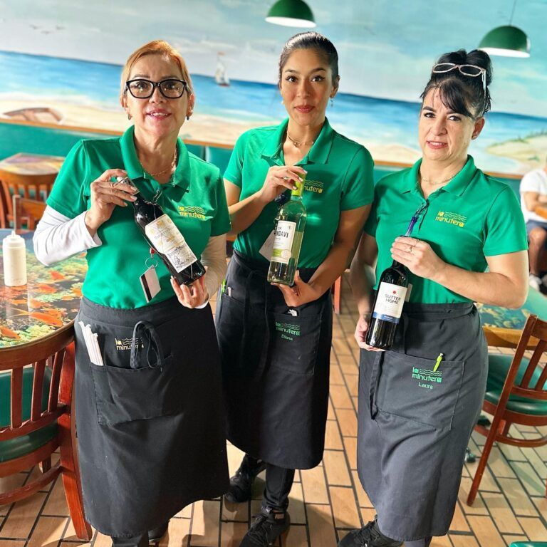 La Minutera Seafood Restaurant