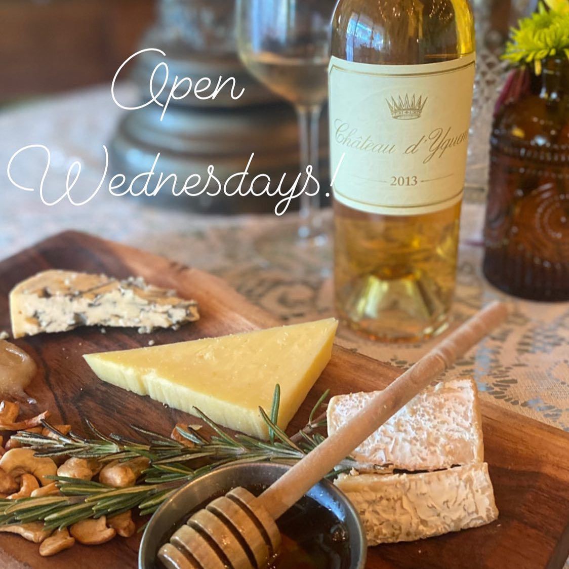 334936927_1237260737175125_5949232940791347479_n