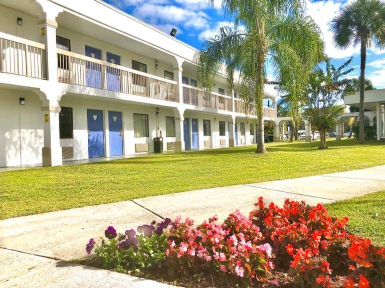 Motel 6 Starke, FL