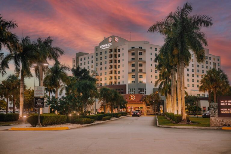 Holiday Inn Port of Miami-Downtown, an IHG Hotel
