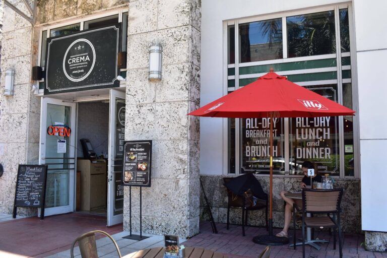 Crema Gourmet Espresso Bar