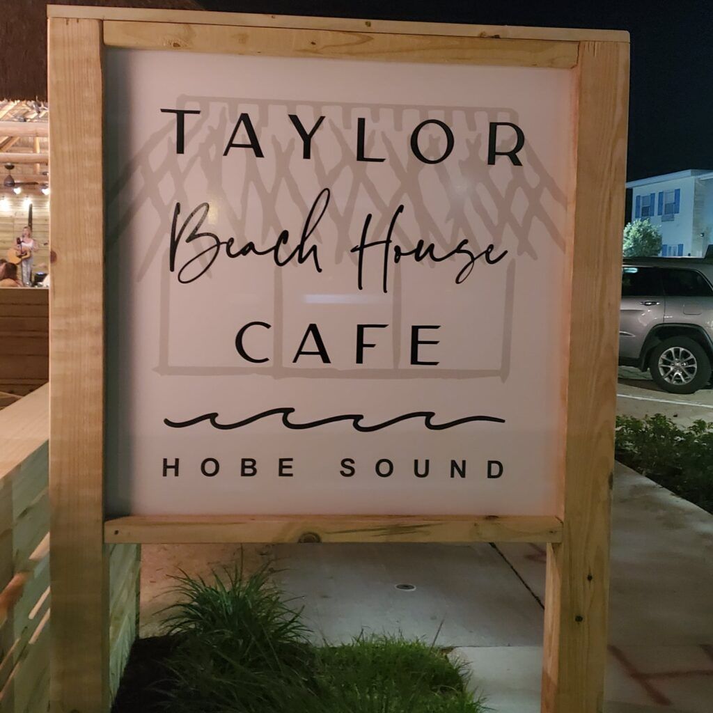 Taylor Beach House Cafe