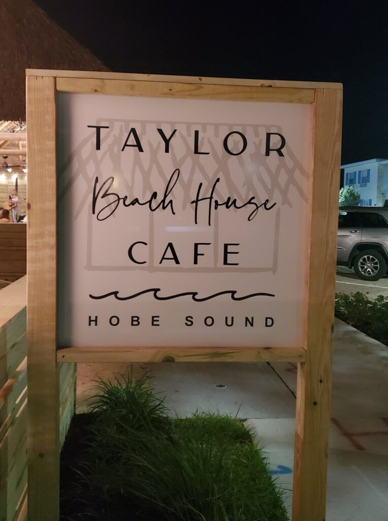 Taylor Beach House Cafe