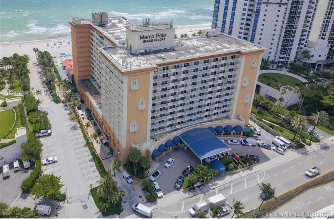 Ramada-Marco-Polo-Hotel-Miami-Beach-Exterior (2)