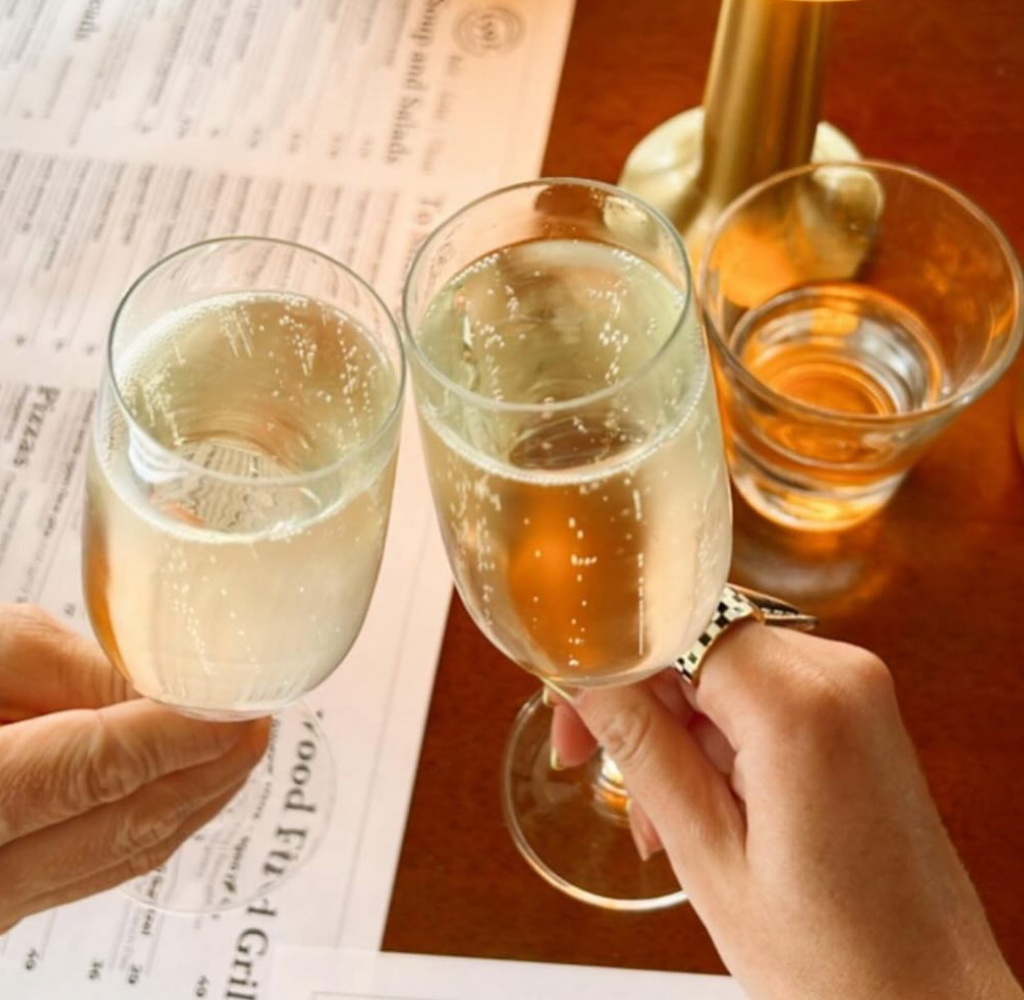 1592 | Wood Fired Kitchen & Cocktails